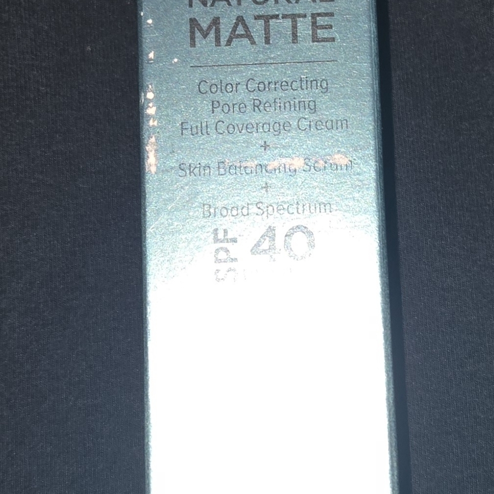 IT Cosmetics CC+ Natural Matte Foundation - Cream
